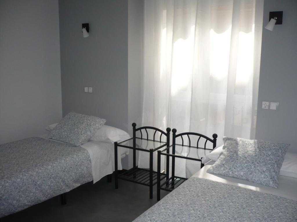 Hostal Cibeles Madrid Ngoại thất bức ảnh