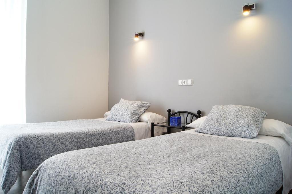 Hostal Cibeles Madrid Ngoại thất bức ảnh