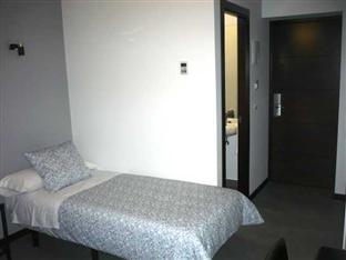 Hostal Cibeles Madrid Ngoại thất bức ảnh